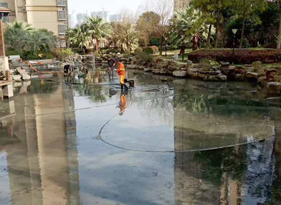 小店景观池淤泥清理